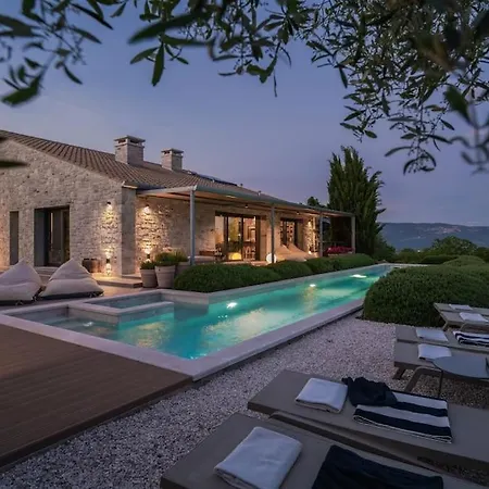 Villa Poimon By Istrialux Pican